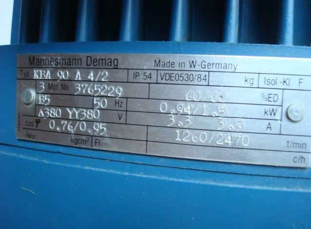 MANNESMANN DEMAG電機KBA 90 A 4/2
