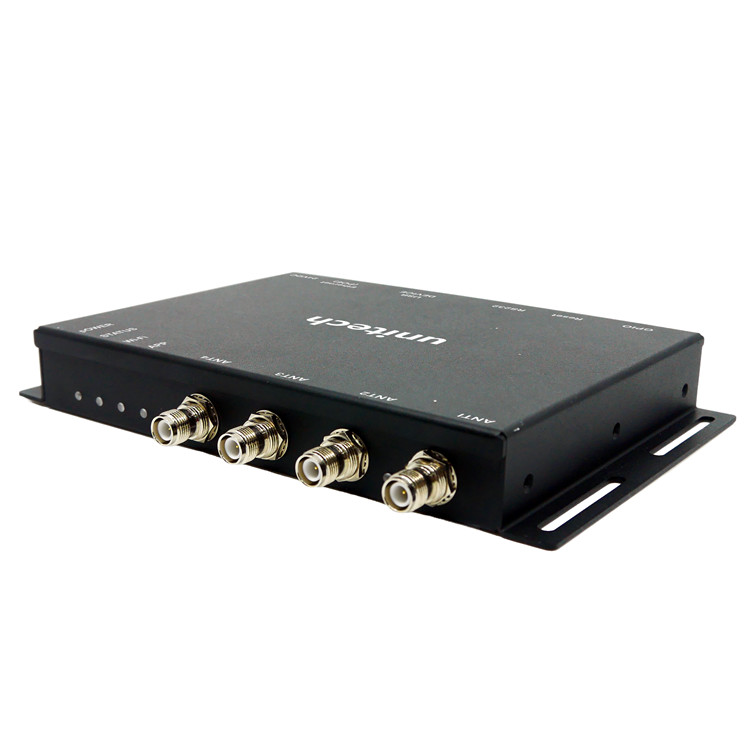 UNITECH4 端口 UHF RFID 物聯網閱讀器RS804